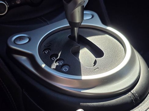 Used 2012 Nissan 370Z Touring RWD image 44