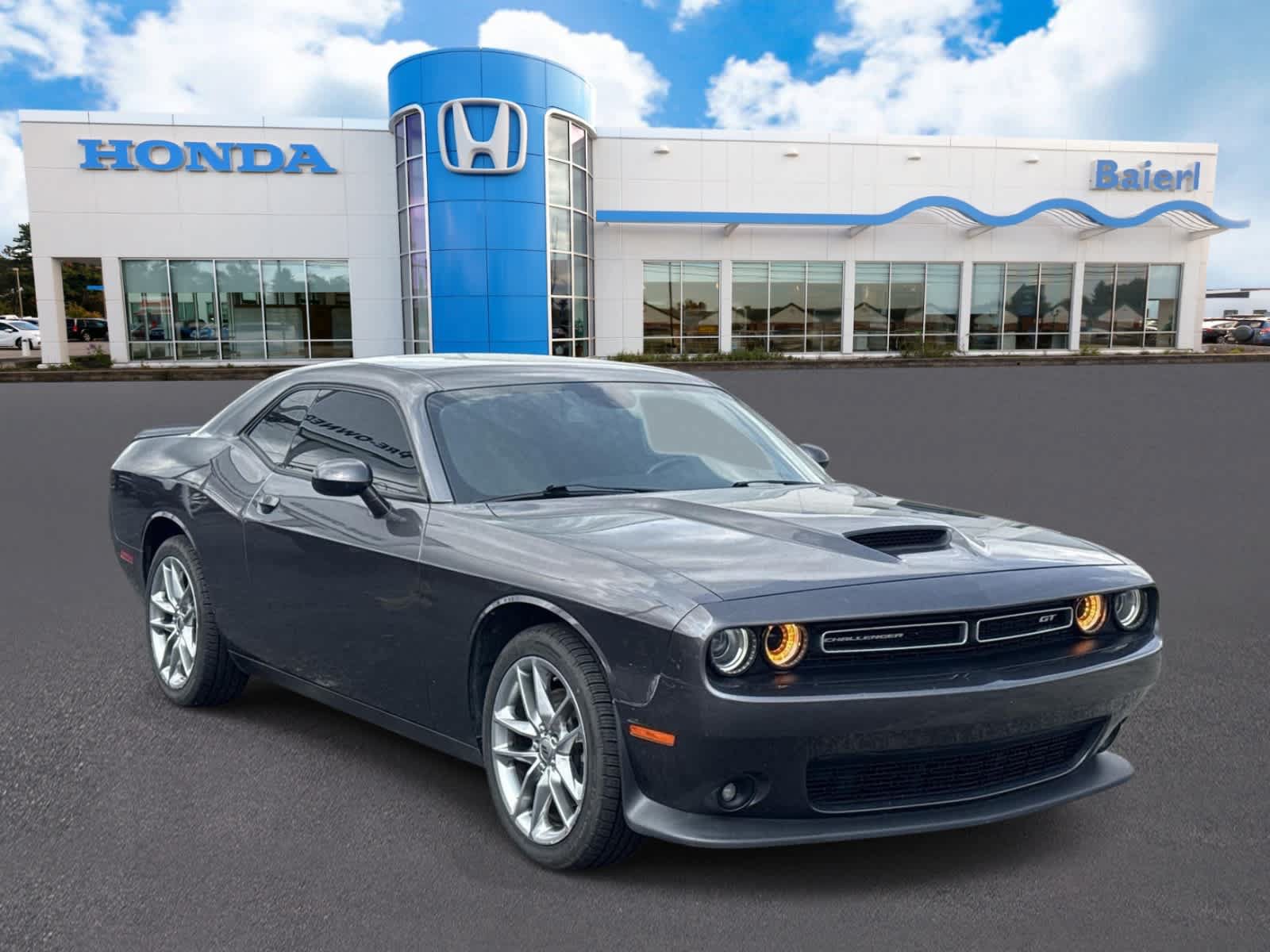 Used 2022 Dodge Challenger GT AWD/4WD image 7
