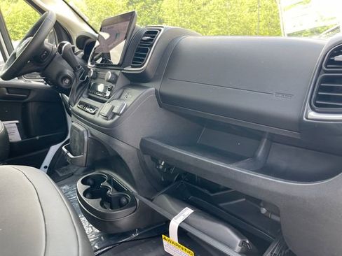 New 2024 RAM ProMaster 2500 w/ Quick Order Package 22H SLT+ image 23