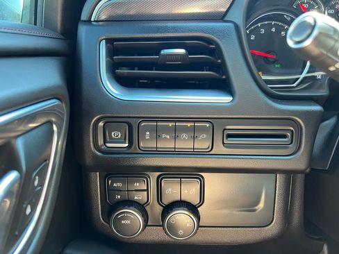 Used 2021 Chevrolet Tahoe RST image 44