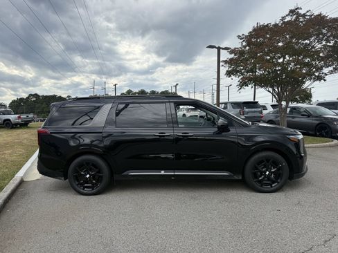 New 2026 Kia Carnival SX Prestige image 2