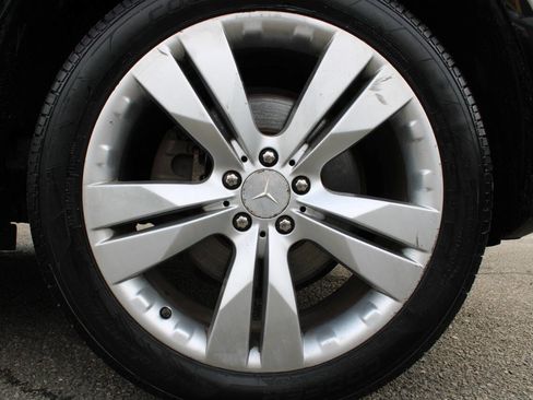 Used 2011 Mercedes-Benz ML 350 4MATIC w/ Premium 1 Pkg image 23