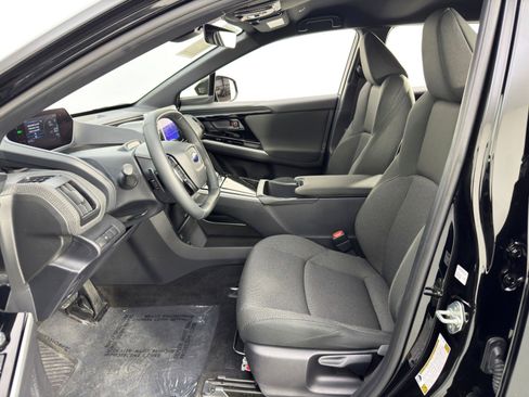 Used 2024 Subaru Solterra Premium image 15