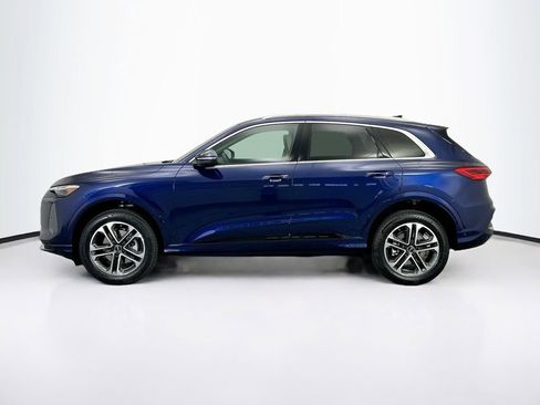 Used 2025 Audi Q5 Premium Plus w/ Premium Plus AWD/4WD image 9
