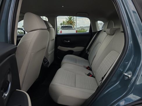 Certified 2025 Honda HR-V LX image 13