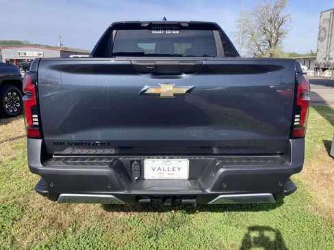 New 2026 Chevrolet Silverado EV LT AWD/4WD image 5