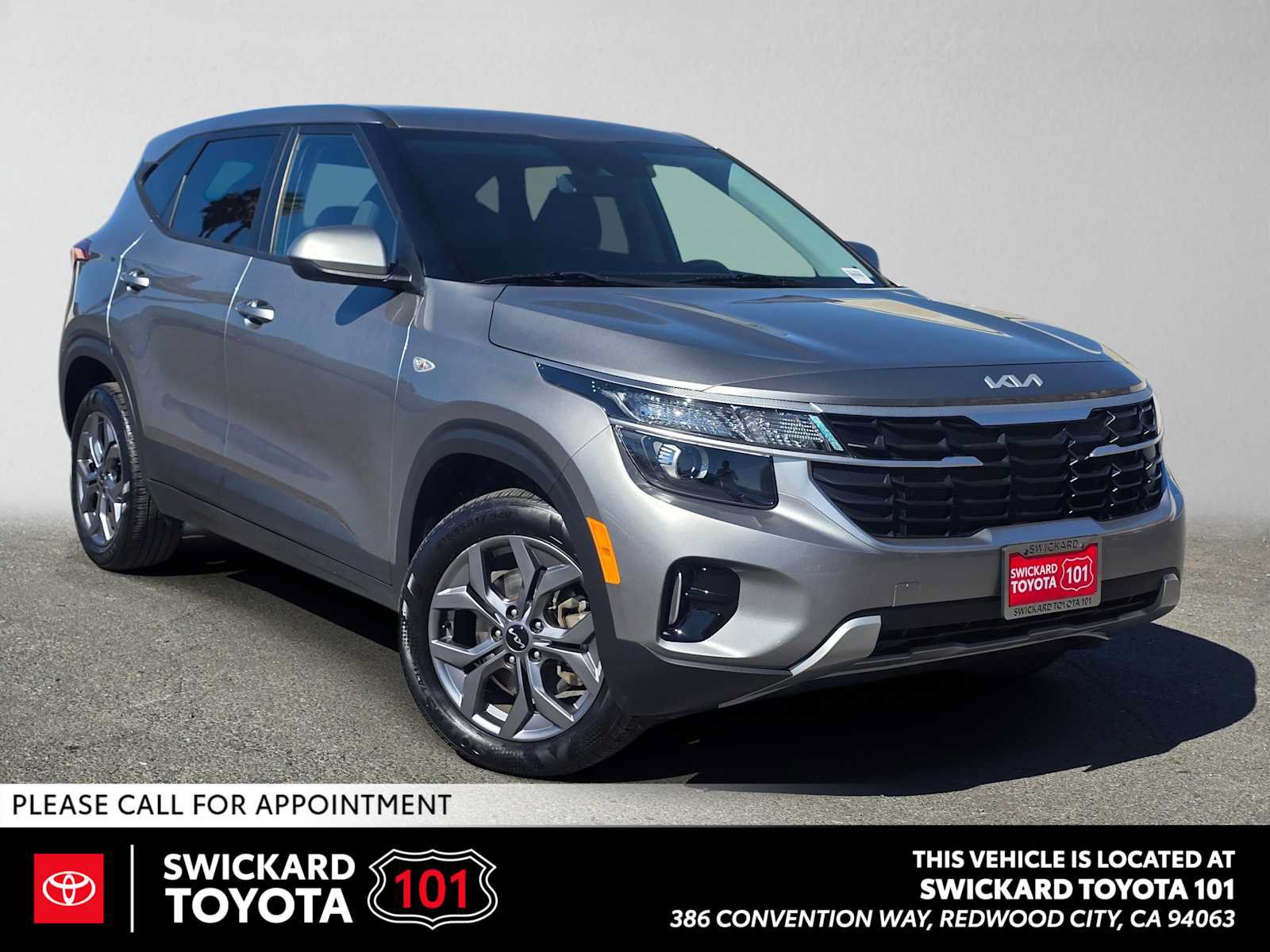 Used 2024 Kia Seltos LX AWD/4WD image 1
