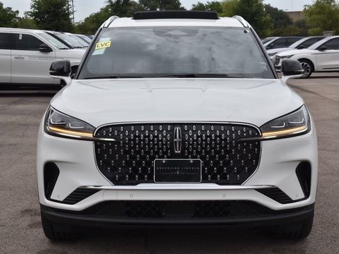 New 2026 Lincoln Aviator Reserve AWD/4WD image 2