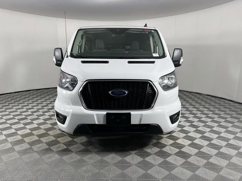 Used 2023 Ford Transit 350 XLT image 10
