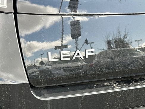 New 2026 Nissan Leaf SV+ w/ Floor Mat Package (SV+) image 21