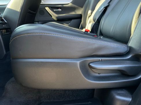 Used 2025 MAZDA CX-70 3.3 Turbo w/ Preferred Package image 40