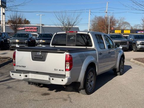 Used 2021 Nissan Frontier SV image 5