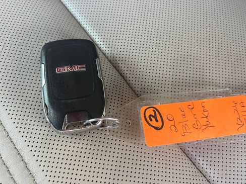 Used 2020 GMC Yukon Denali w/ Enhanced Security Package image 30