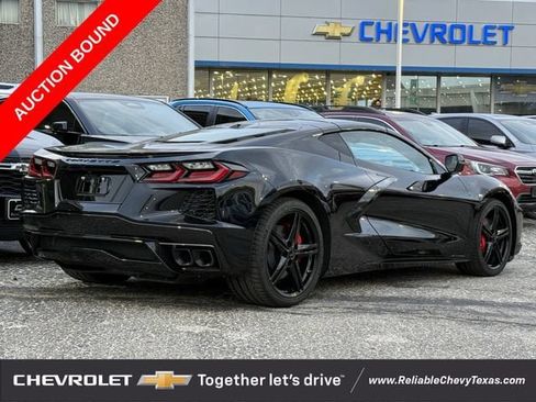 Used 2026 Chevrolet Corvette Stingray Coupe w/ 1LT RWD image 6