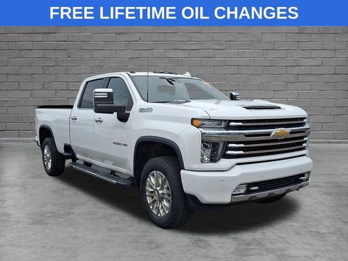 Used 2022 Chevrolet Silverado 2500 High Country w/ Z71 Off-Road Package AWD/4WD image 1