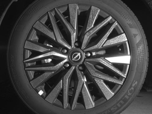 Used 2025 Nissan Altima 2.5 SV image 12