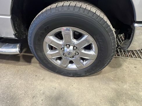 Used 2013 Ford F150 XLT w/ Luxury Equipment Group AWD/4WD image 9