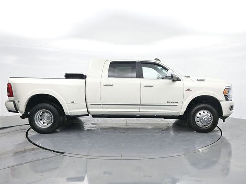 Used 2022 RAM 3500 Limited image 4