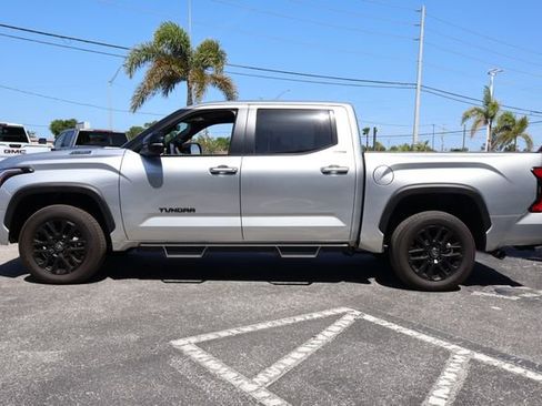 Used 2025 Toyota Tundra 4x4 CrewMax Hybrid image 4