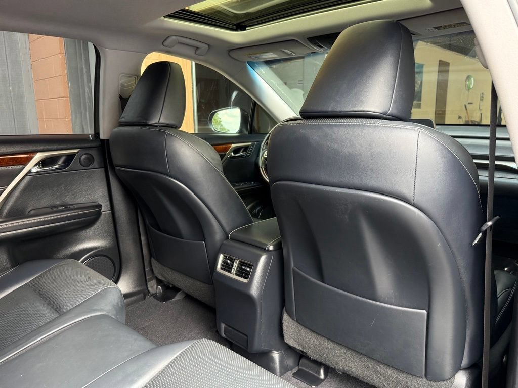 Used 2019 Lexus RX 350L FWD w/ Premium Package image 17