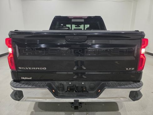 Used 2019 Chevrolet Silverado 1500 LTZ image 3