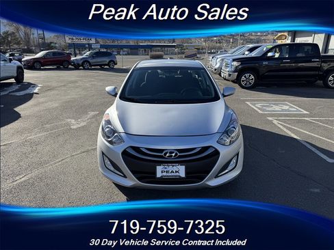 Used 2013 Hyundai Elantra GT image 2