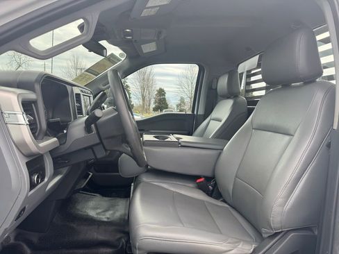 Used 2023 Ford F350 XL w/ XL Chrome Package image 5