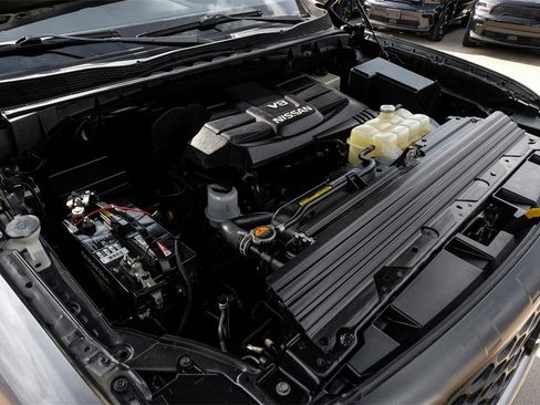 Used 2019 Nissan Titan S w/ S Utility Package image 50