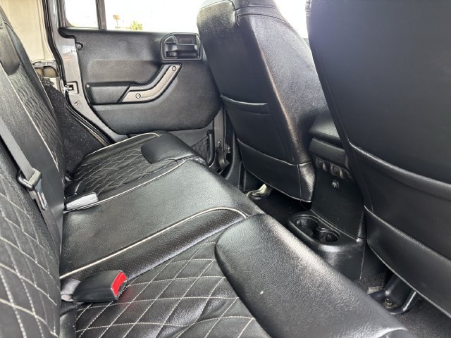 Used 2017 Jeep Wrangler Unlimited Sport w/ Quick Order Package 24S AWD/4WD image 13