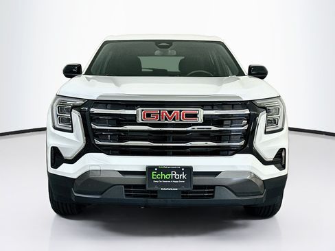 Used 2026 GMC Terrain Elevation AWD/4WD image 2