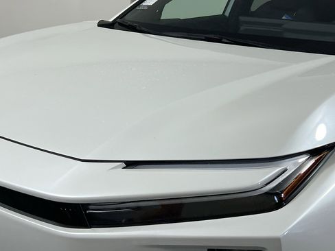 New 2026 Toyota C-HR AWD/4WD image 11