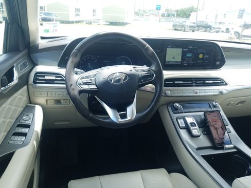 Used 2020 Hyundai Palisade Limited image 18