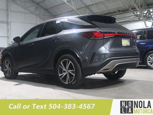 Used 2024 Lexus RX 350 FWD w/ Technology Package image 4