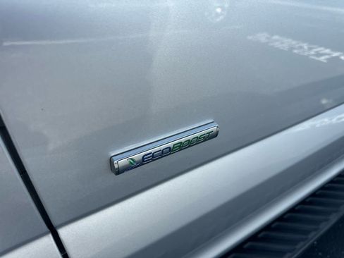 Used 2015 Ford F150 XLT w/ Equipment Group 302A Luxury RWD image 3