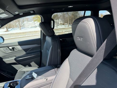 New 2026 Buick Enclave Sport Touring w/ Power Package image 15