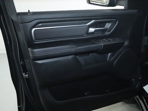 Used 2025 RAM 1500 Big Horn AWD/4WD image 15