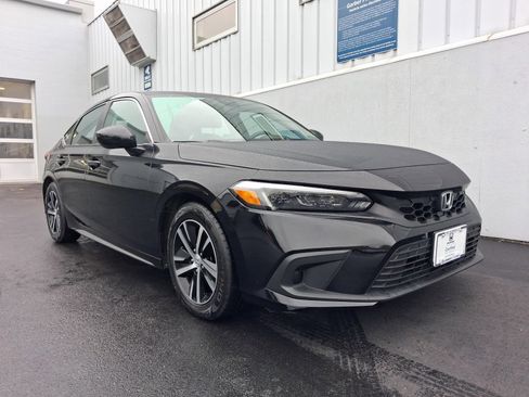 Used 2023 Honda Civic LX image 6