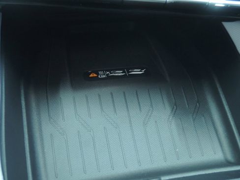 New 2026 Chevrolet Equinox EV LT image 21