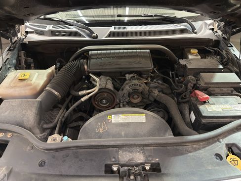 Used 2008 Jeep Commander Sport AWD/4WD image 30