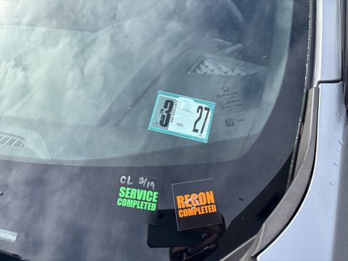 Used 2018 Honda Civic Sport image 13