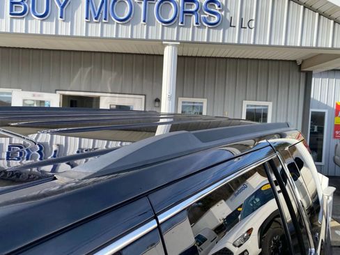 Used 2017 Chevrolet Tahoe LT image 36