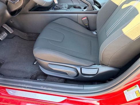 New 2026 Hyundai Elantra Sport image 10