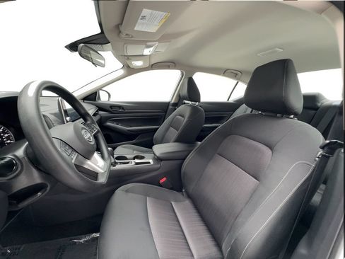 Used 2026 Nissan Altima 2.5 SV FWD image 18