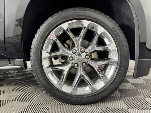 Used 2018 Cadillac Escalade Premium Luxury image 56