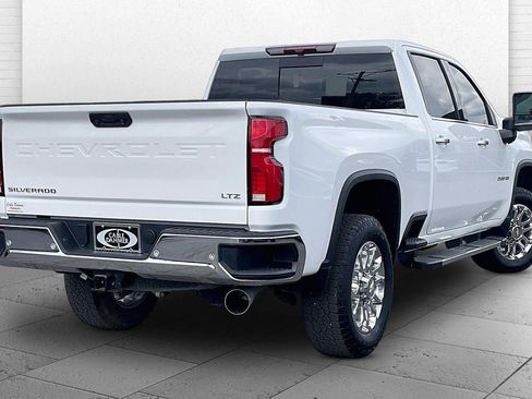 Used 2025 Chevrolet Silverado 2500 LTZ w/ LTZ Plus Package AWD/4WD image 14