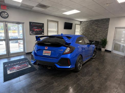 Used 2019 Honda Civic Sport image 6