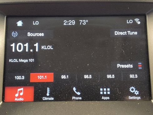 Used 2017 Ford Edge SEL w/ Equipment Group 201A FWD image 25