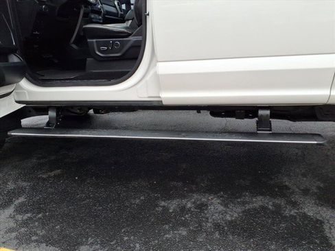 Used 2019 Ford F250 Platinum w/ Platinum Ultimate Package image 5