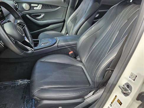 Used 2022 Mercedes-Benz E 350 Sedan image 16