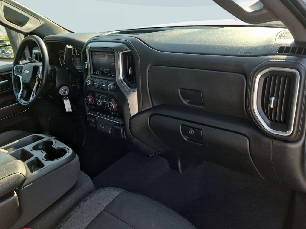 Used 2022 Chevrolet Silverado 2500 LT w/ Fleet Comfort Package AWD/4WD image 27